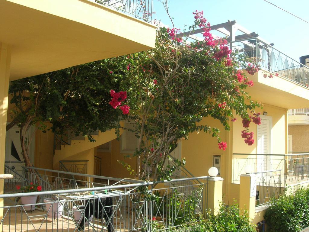 Giorgos Apartments Παλαιοχώρα Δωμάτιο φωτογραφία