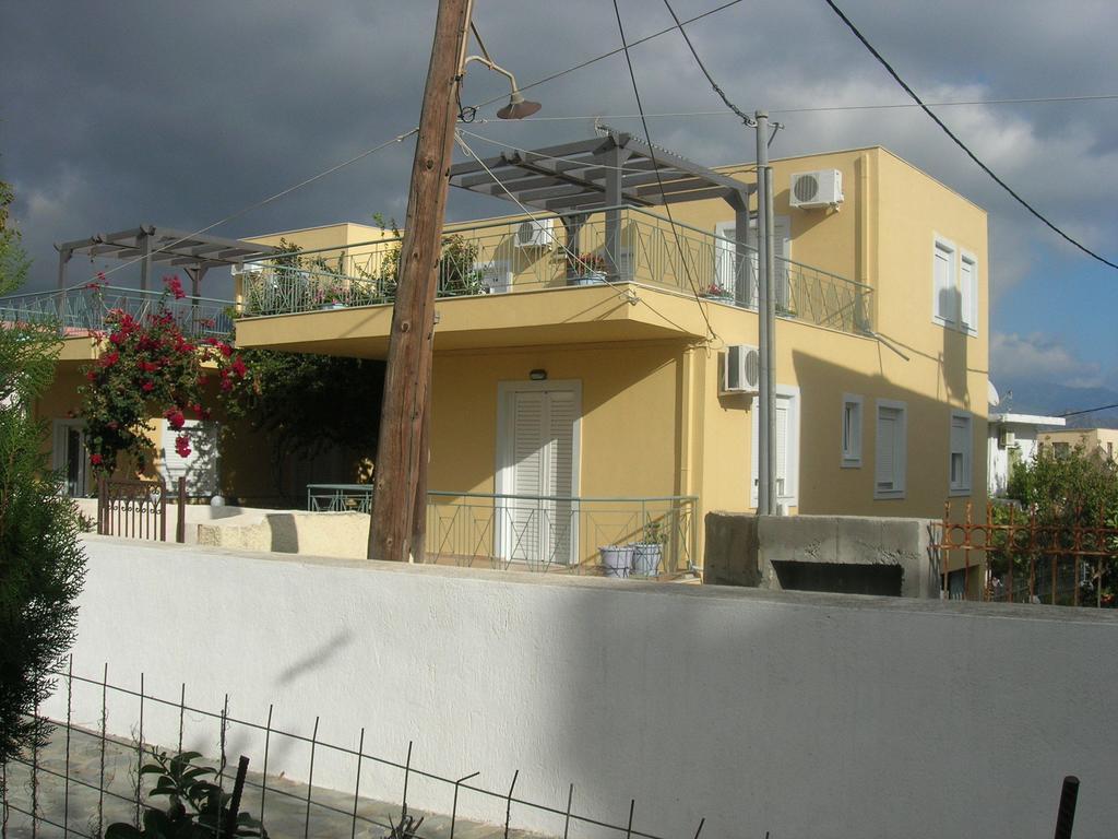 Giorgos Apartments Παλαιοχώρα Εξωτερικό φωτογραφία
